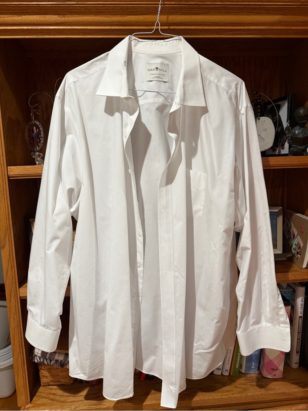 Oak + Hill Men's White Long-Sleeve Dress Shirt - Classic Collared